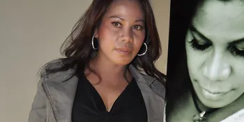 Lalla Begg Tampil Beda Dengan Musik Techno