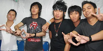 Armada Band Pukau Penggemarnya di Medan