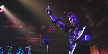 Mike Tramp Hentak Medan!