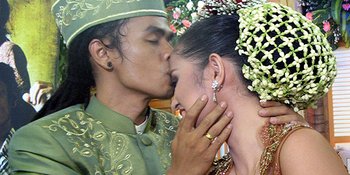 Nikah, Wendy Cagur Pertahankan Rambut Gimbal