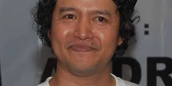 Andrea Hirata Jadi Duta Printemps Francais 2010