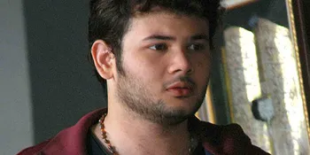 Main Bareng Rhoma dan Cathy, Ridho Grogi