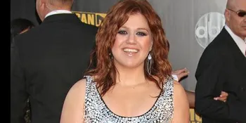 Kelly Clarkson Pukau Penonton