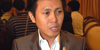 Eko Patrio Konsisten di Legislatif