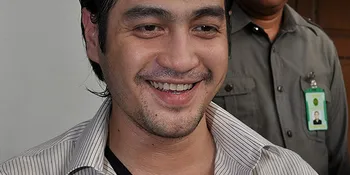 Jadi Saksi, Orang Tua Ferry Irawan Ringankan Tuntutan