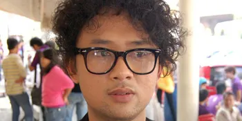 Ronal Surapradja Berharap Musik Indonesia Lebih Variatif