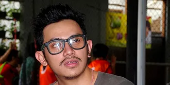 Demi Solitaire Addict Vicky Nitinegoro Rela Kurangi Syuting