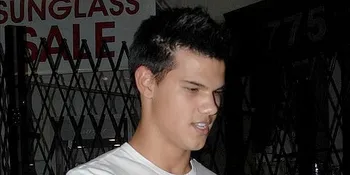 Taylor Lautner Cari Pacar Yang Setia