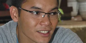 Ben Kasyafani, Gelar Sarjana Hanya Sertifikat