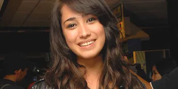 Alexandra Gottardo Dua Minggu Tak Keramas dan Sisir Rambut