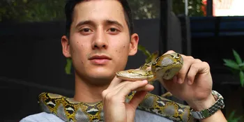 Nino Fernandez Ogah Dekat-Dekat Ular Berbisa