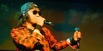Album Jamrud Laku di Tengah Lesunya Penjualan CD