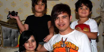 Anak Ultah, Moldy Kado Lagu