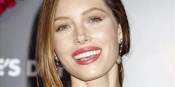 Jessica Biel: Saya Tak Punya Insting Dalam Fashion