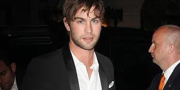 Chace Crawford Jadi Bandar Obat!