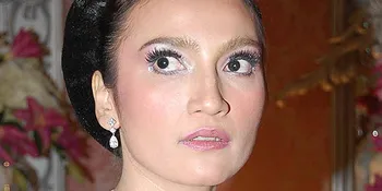 Sarah Amalia Shock Melihat Video Mesum Mirip Ariel