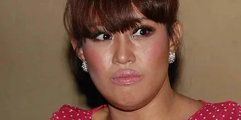 Pinkan Mambo Trauma Cari Suami Baru