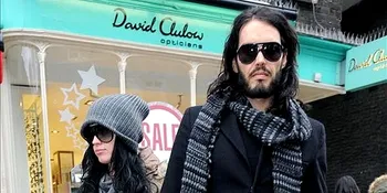 Perry - Brand Punya Tato Kembar