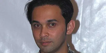 Teuku Zacky Observasi Jadi Banci