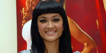 Jupe Main Film Komedi Panas