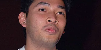 Datangi Mabes, Uki Ngobrol Sampai Malam Dengan Ariel 