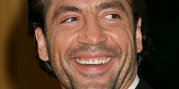 Javier Bardem Jadi Rocker Spanyol
