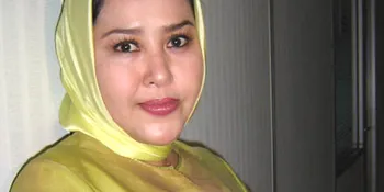 Ayu Soraya Tak Mau Paksa Noval Ikuti Jejak Rhoma