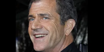 Akhiri Hubungan Tak Sehat, Mel Gibson Jalani Terapi