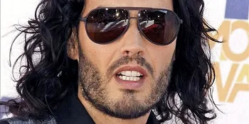 Russell Brand, Selebriti Paling Nyentrik