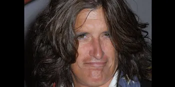 Gitaris Aeromsmith Alami Kecelakaan