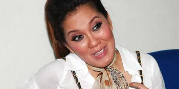 Ivy Batuta Maunya Yang Simple-Simple