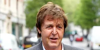 Nonton Paul McCartney, Obama Ikut Nyanyi