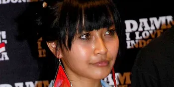 Sibuk Kerja, Rini Idol Pilih Jomblo