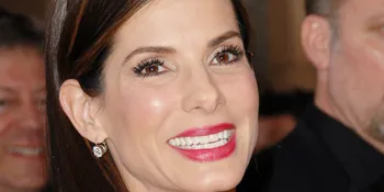 Pengadilan Terus Lindungi Sandra Bullock