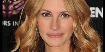 Julia Roberts Jadi Pemeluk Agama Hindu!