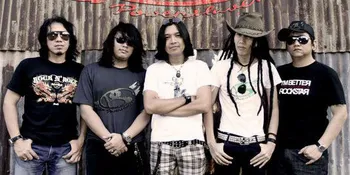 Power Slaves 'Bangkit Dari Kubur'