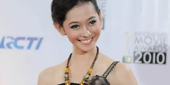 Poppy Bunga: Liat Es Teh Manis, Batal Puasa