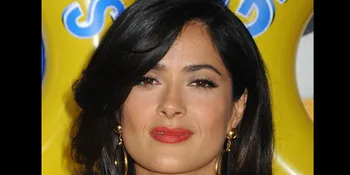 Salma Hayek Baru Paham Komputer