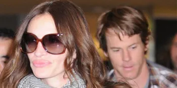 Julia Roberts Sudah Lama Memeluk Hindu