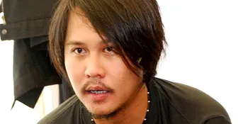 Ernest Cokelat Masih Puasa Sendiri