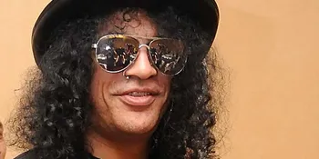 Slash Gugat Cerai Istri Keduanya!