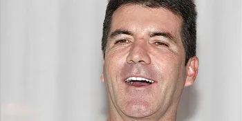 Stres, Simon Cowell Pilih Berkebun