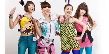 2NE1 Bakal Kolaborasi Bareng Black Eyed Peas