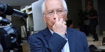 OC Kaligis Siap Dukung Ariel di Persidangan