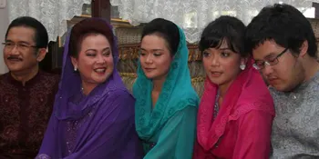 Lebaran, Keluarga Sheza-Shezy Idris Jaga Jakarta