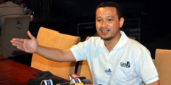 Banyu Biru Beri Selamat Pernikahan Rianti Cartwright