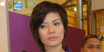 Aline Adita Gosok Gigi Sehari 5 Kali