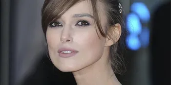 Keira Knightley Relakan 'PIRATES OF CARRIBEAN'