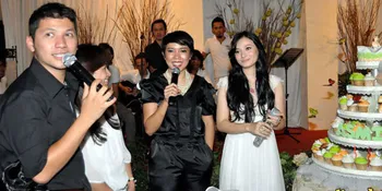 Asmirandah Kaget Dikunjungi Keluarga Dari Belanda