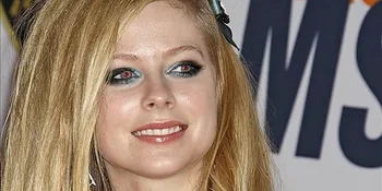 Rayakan Ultah, Avril Lavigne Keliling Vegas